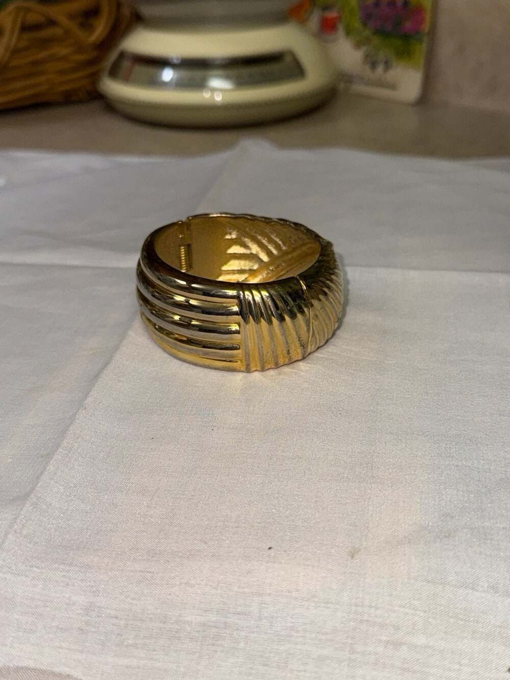 Vintage 1980’s CUFF BRACELET Textured Raiseddiagonal lines